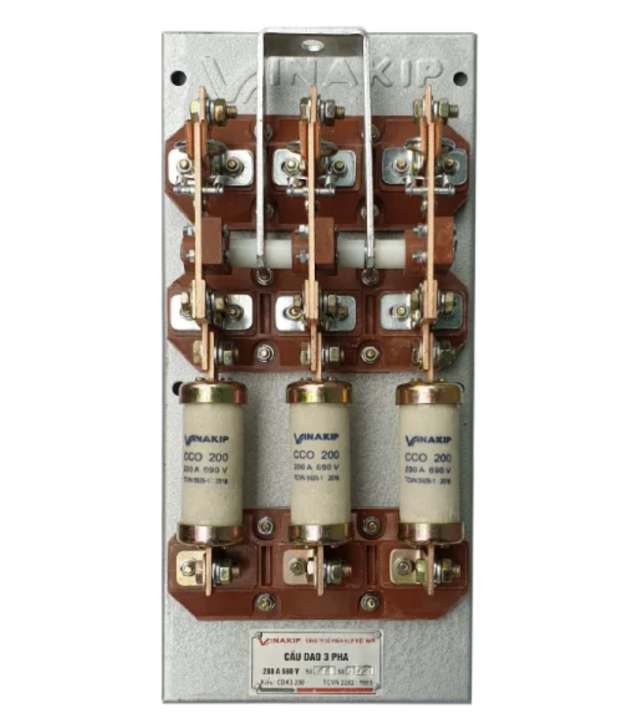 Cầu dao kiểu hở Vinakip 3 pha 400A