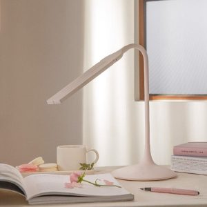 đèn học ánh sáng vàng hay trắng
